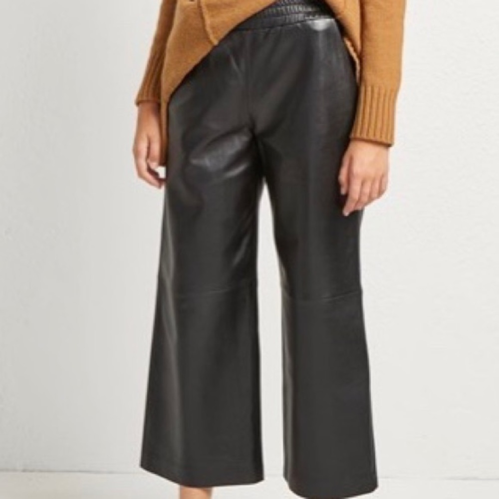 Wide leg High rise Elasticated waist